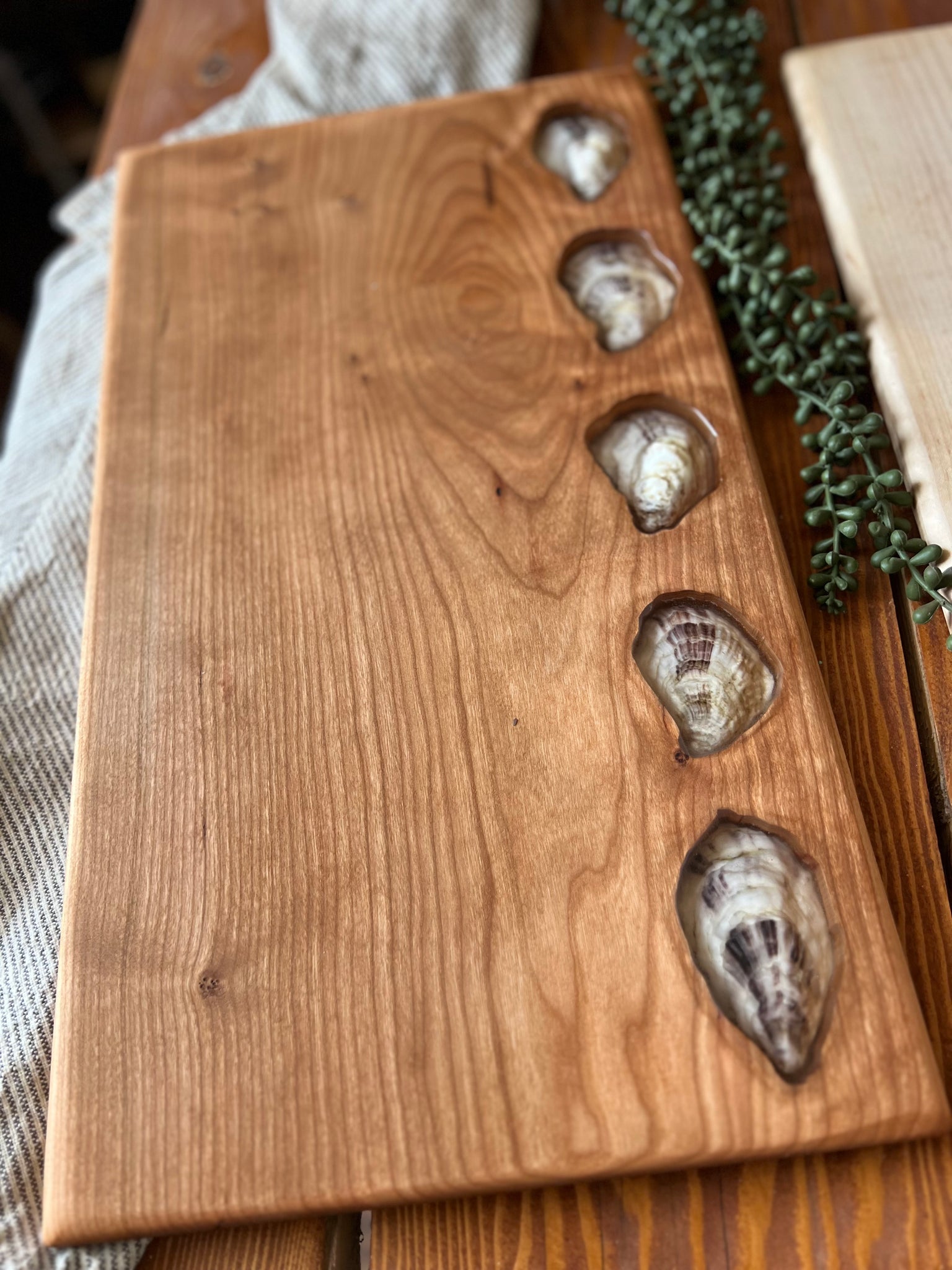 XL Oyster Serving Board